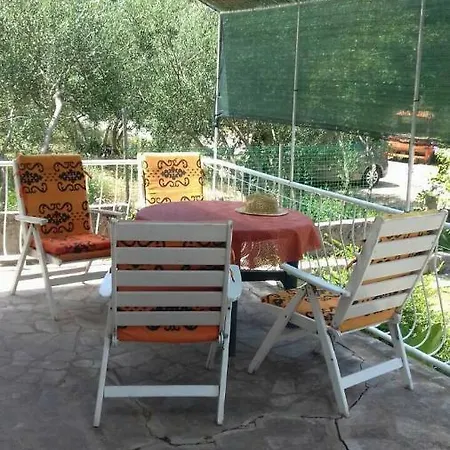 Tea Holiday home Trpanj